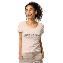 Cargue la imagen en el visor de la galería,Women’s basic organic t-shirt
