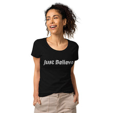 Cargue la imagen en el visor de la galería,Women’s basic organic t-shirt
